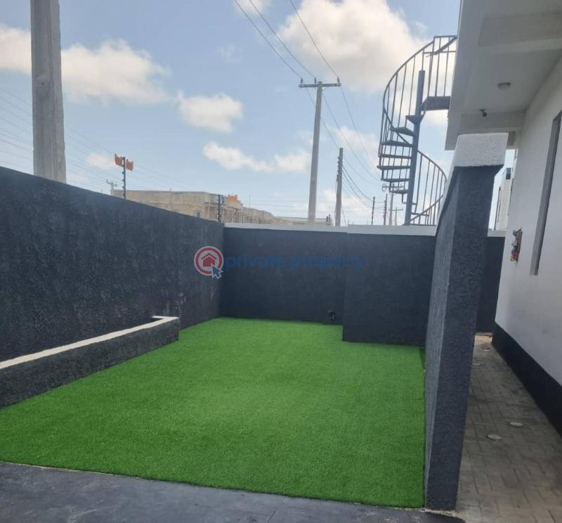 5 bedroom Semi detached Duplex For Sale Canaan Estate Ajah Lagos - 9