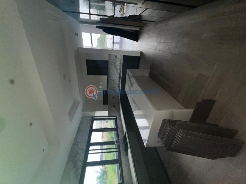 5bedroom smart home - 13 5 bedroom Detached Duplex For Sale Royal Gardens Ajah Lagos - 13