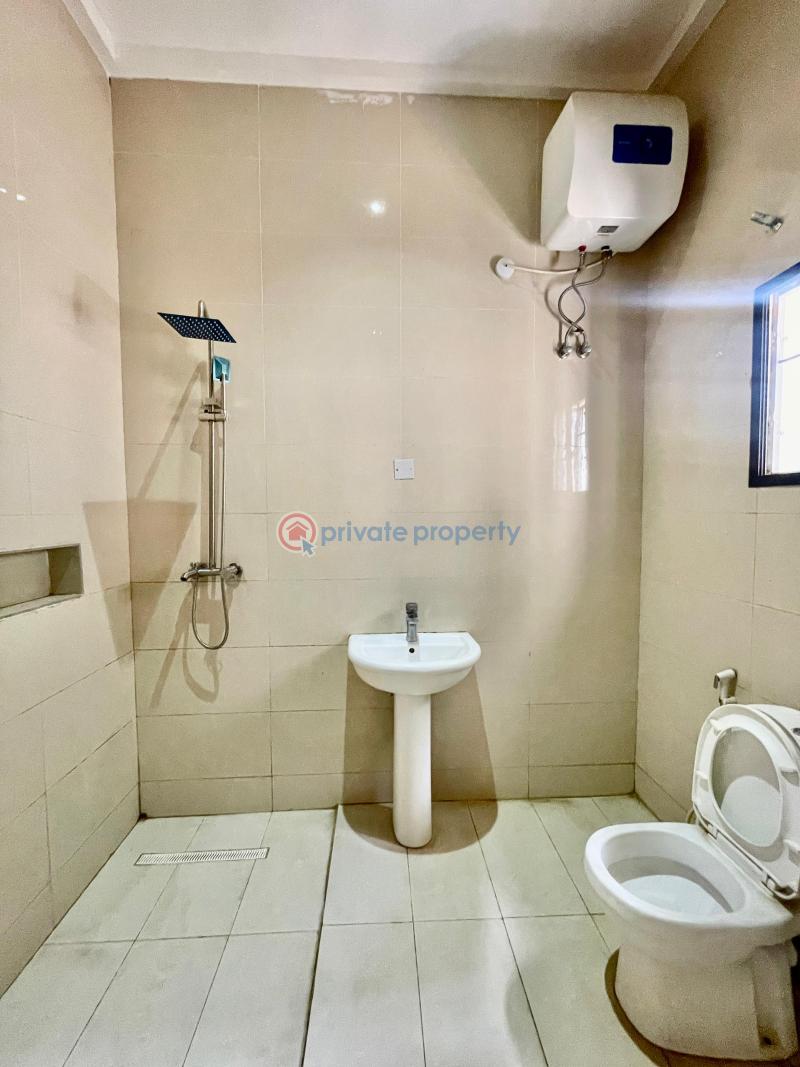 5 bedroom Terraced Duplex For Rent Jahi Abuja Phase 2  - 5