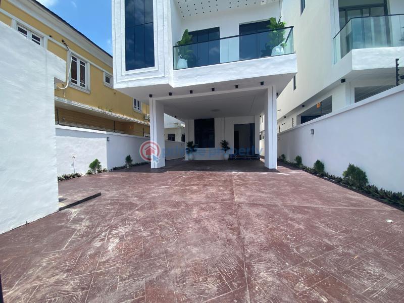 5 bedroom Duplex For Sale Chevron Drive Lekki Lagos - 1