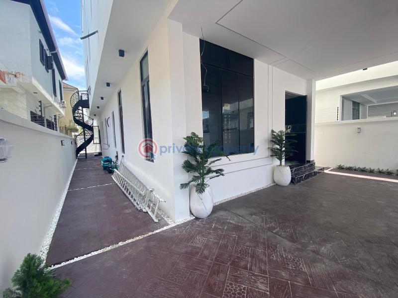 5 bedroom Duplex For Sale Chevron Drive Lekki Lagos - 2