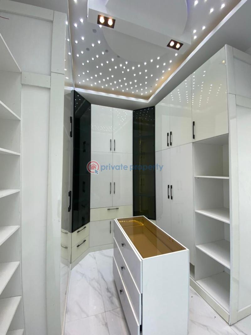 5 bedroom Duplex For Sale Osapa Lekki Lagos - 16