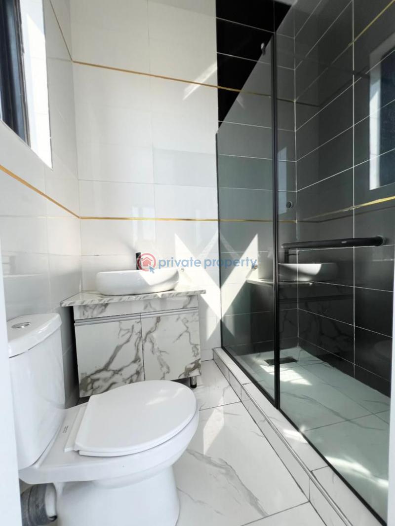 5 bedroom Detached Duplex For Sale 2nd Toll Lekki Lagos - 8