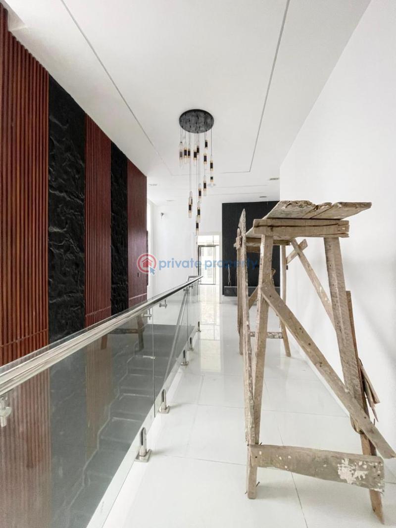 5 bedroom Detached Duplex For Sale Chevron Drive Lekki Lagos - 11