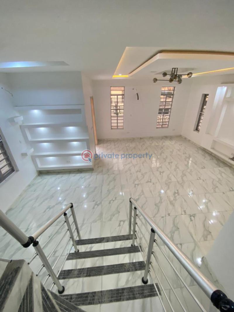 5 bedroom Duplex For Sale 2nd Toll Gate Lekki Phase 2 Lagos - 9