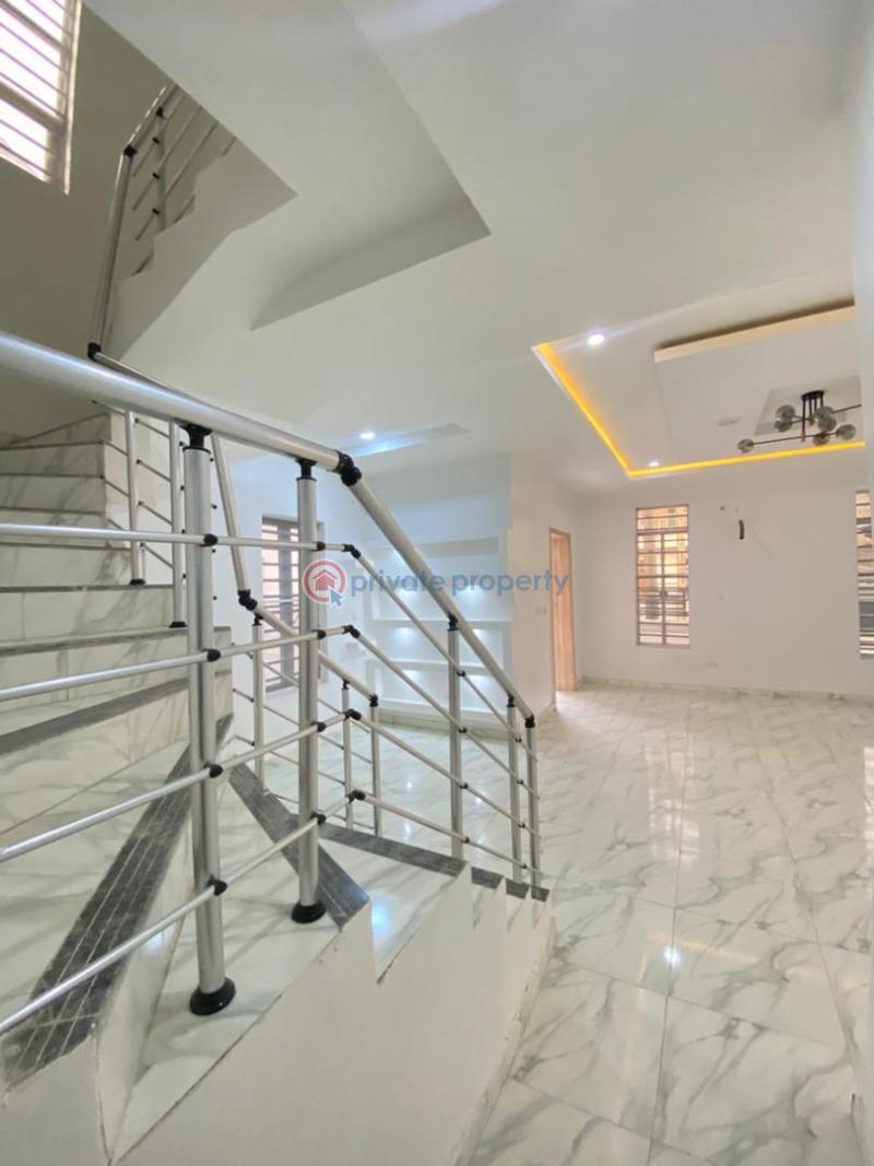 5 bedroom Duplex For Sale 2nd Toll Gate Lekki Phase 2 Lagos - 4