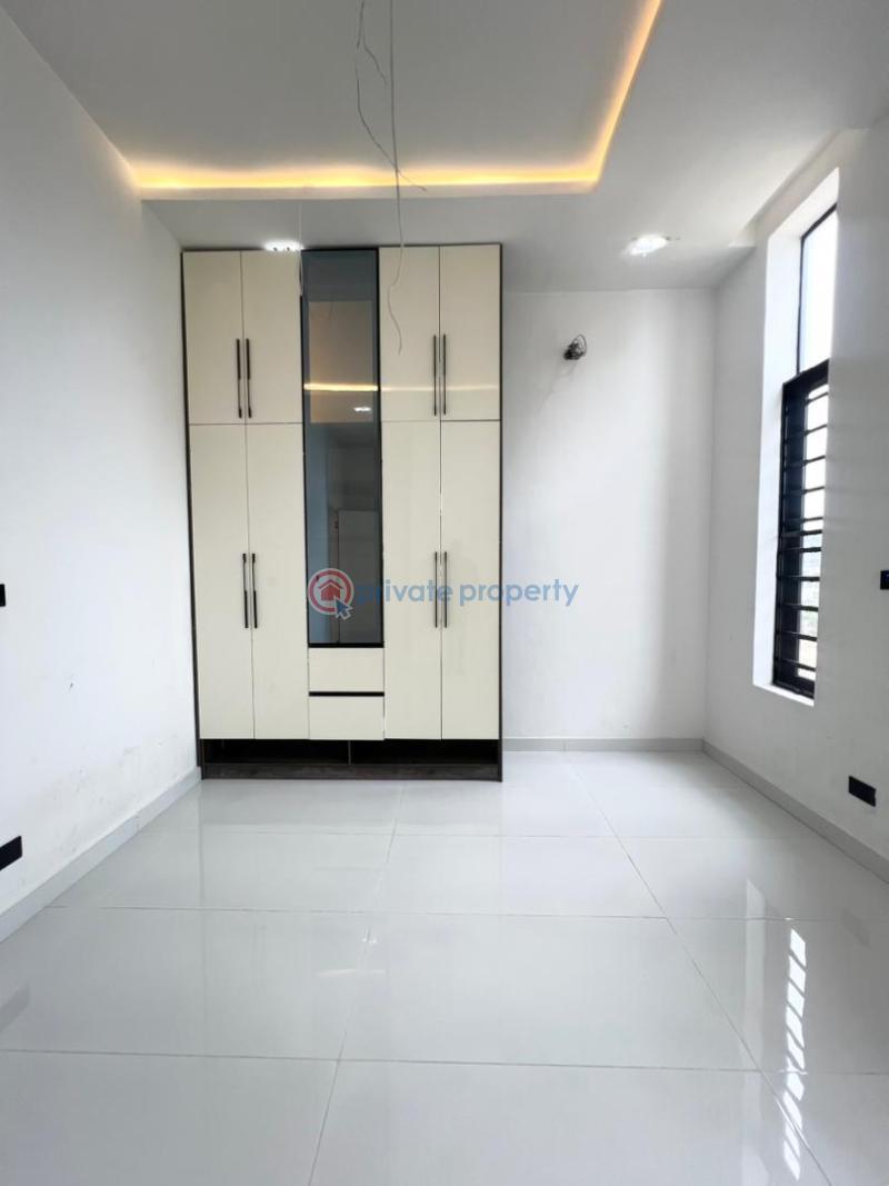 5 bedroom Detached Duplex For Sale Chevron Drive Lekki Lagos - 6