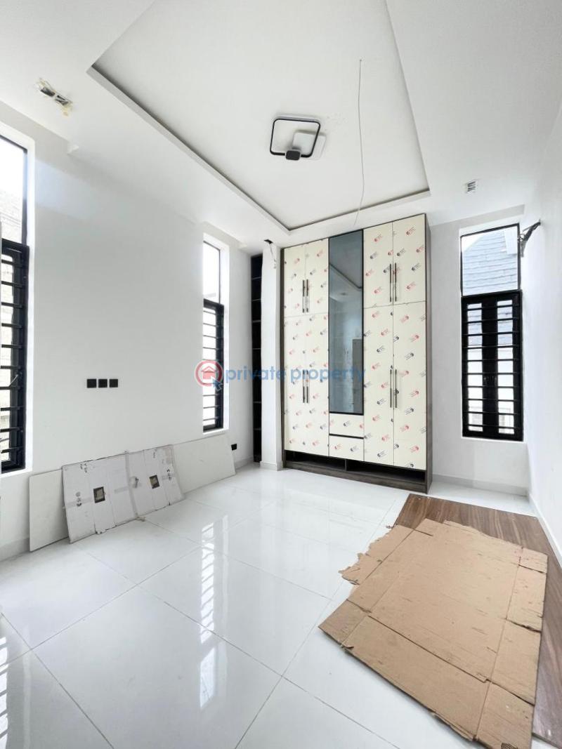 5 bedroom Detached Duplex For Sale Chevron Drive Lekki Lagos - 13