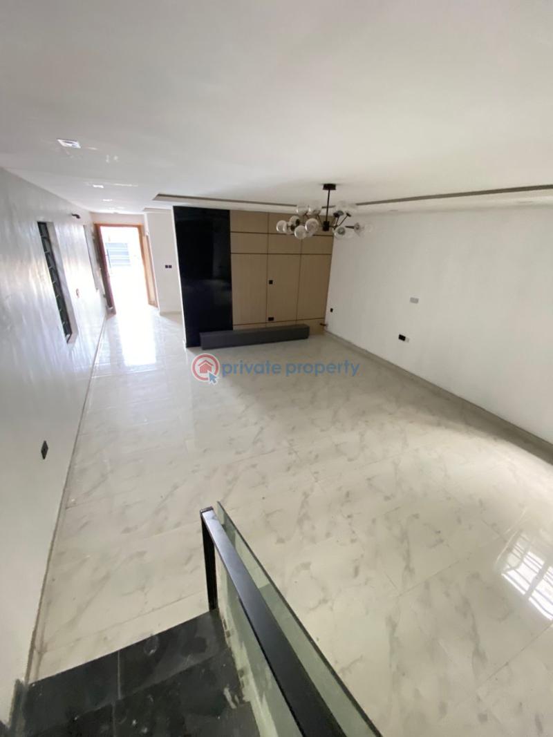 5bedrooms fully-detached duplex with bq for sale!! - 6 5 bedroom Detached Duplex For Sale Ologolo Lekki Lagos - 6