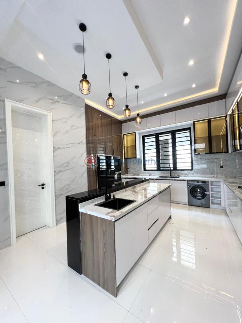 5 bedroom Detached Duplex For Sale Lekki County Lekki Lagos - 1