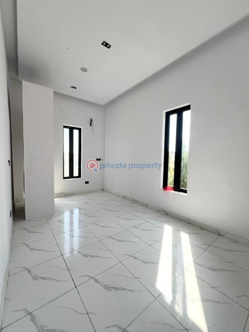 5 bedroom Detached Duplex For Sale 2nd Toll Lekki Lagos - 2