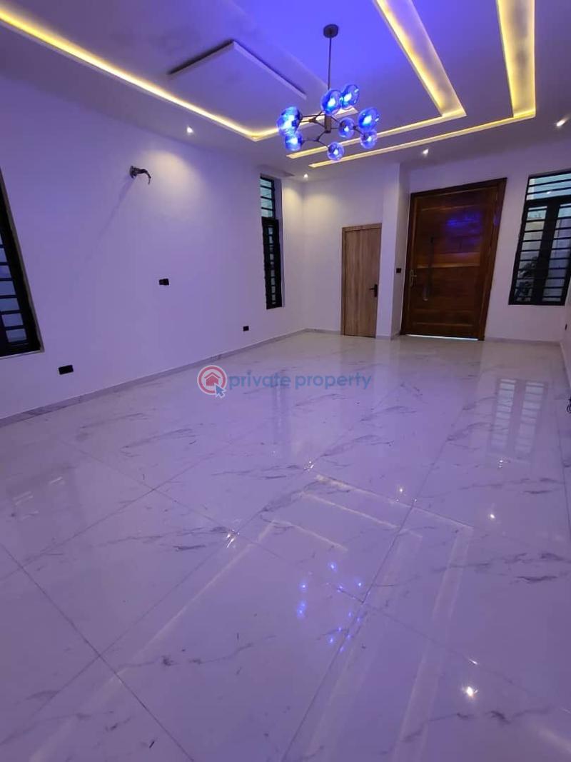 For sale 5 bedroom Duplex Thomas Estate Abraham Adesanya Ajah Lagos