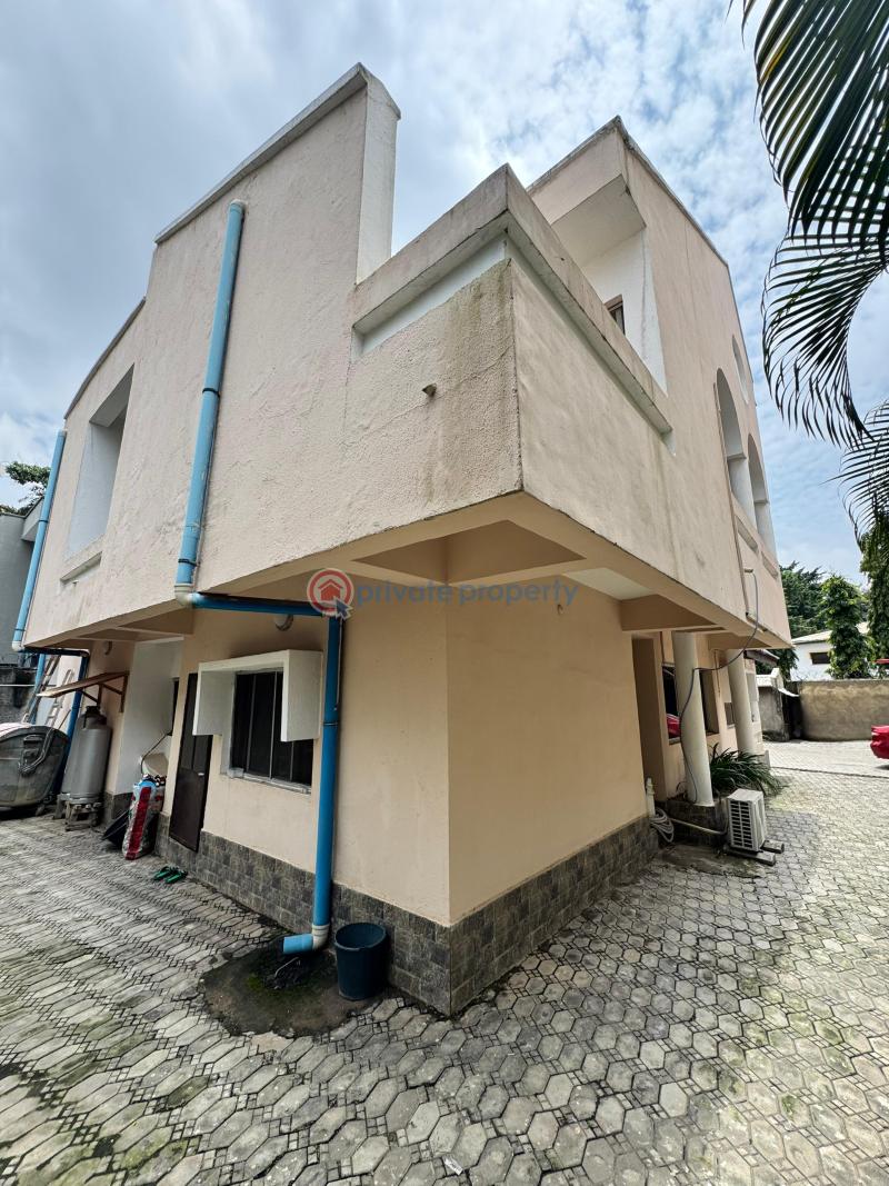5 bedroom Semi detached Duplex For Rent Wuse II Abuja Phase 1  - 5