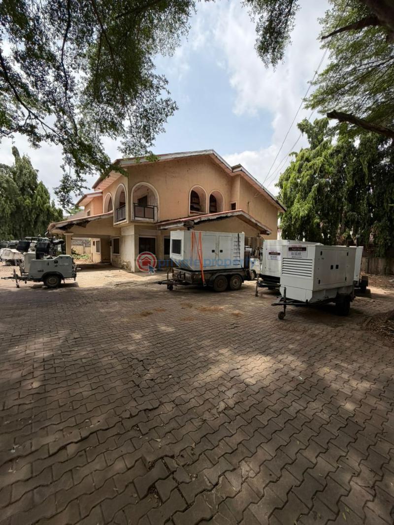 5 bedroom Room or Boys Quarter For Sale Gwarimpa Abuja Phase 3 