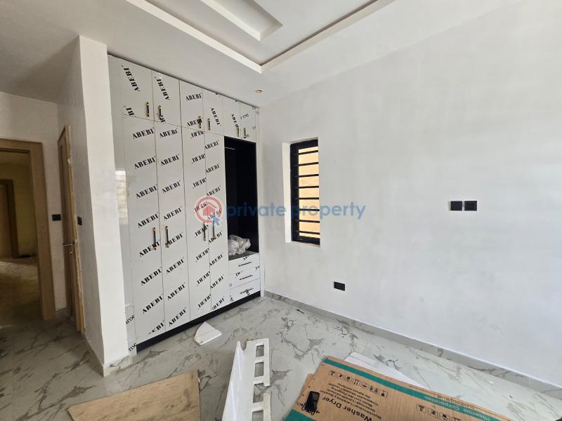 5 bedroom Detached Duplex For Sale Agbaoku Estate Opebi Ikeja Lagos - 11