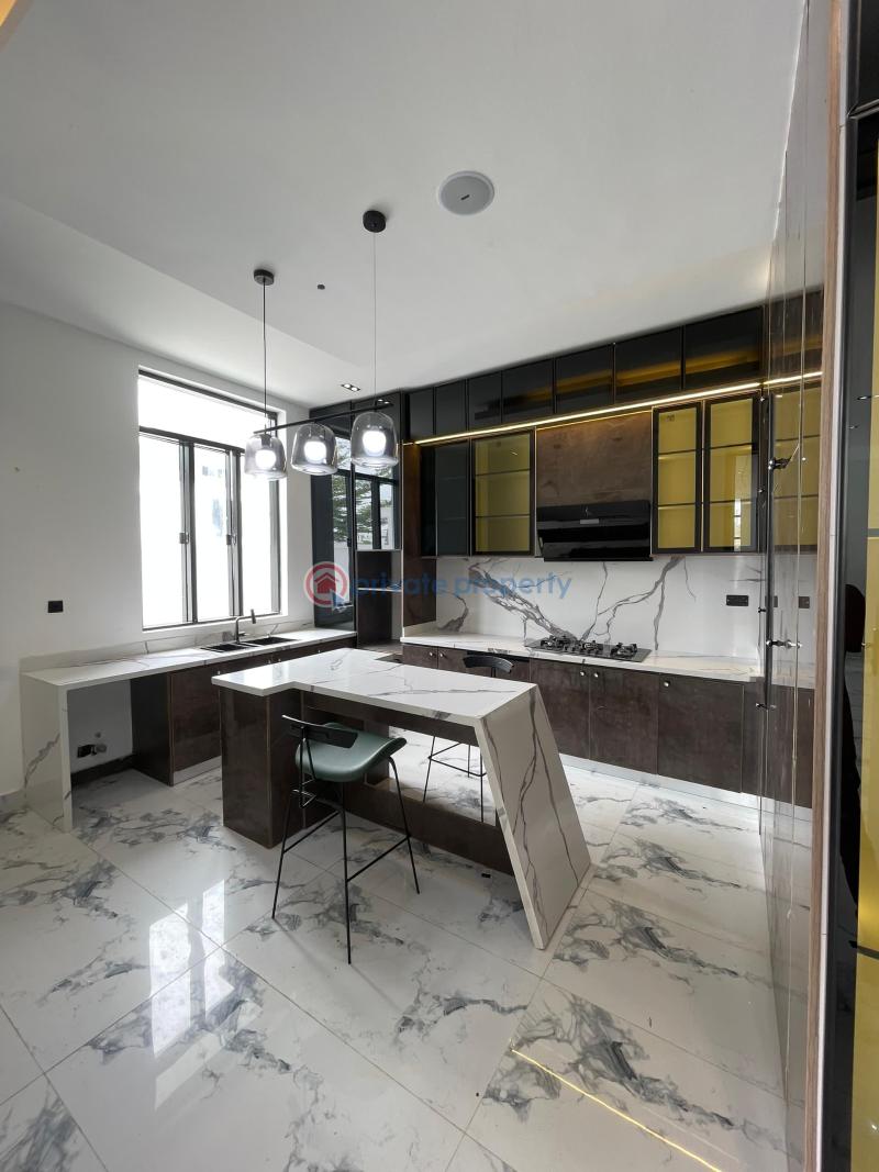 6 bedroom Detached Duplex For Sale Osapa London Lekki Lagos - 2