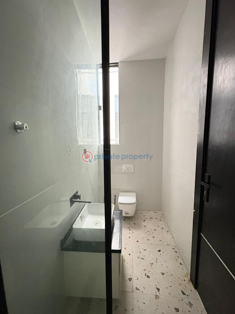 6 bedroom House For Sale Chevron Drive Lekki Lagos - 6