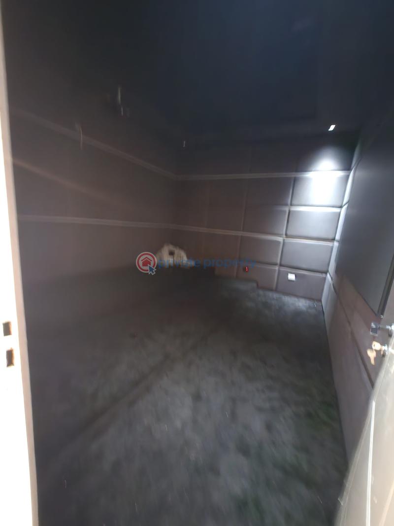 6 bedroom Detached Duplex For Sale Chevron Drive Lekki Lagos - 11