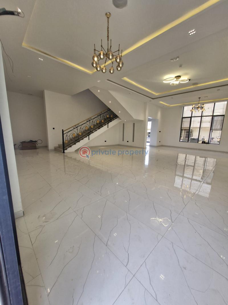 6 bedroom Detached Duplex For Sale Chevron Drive Lekki Lagos - 3