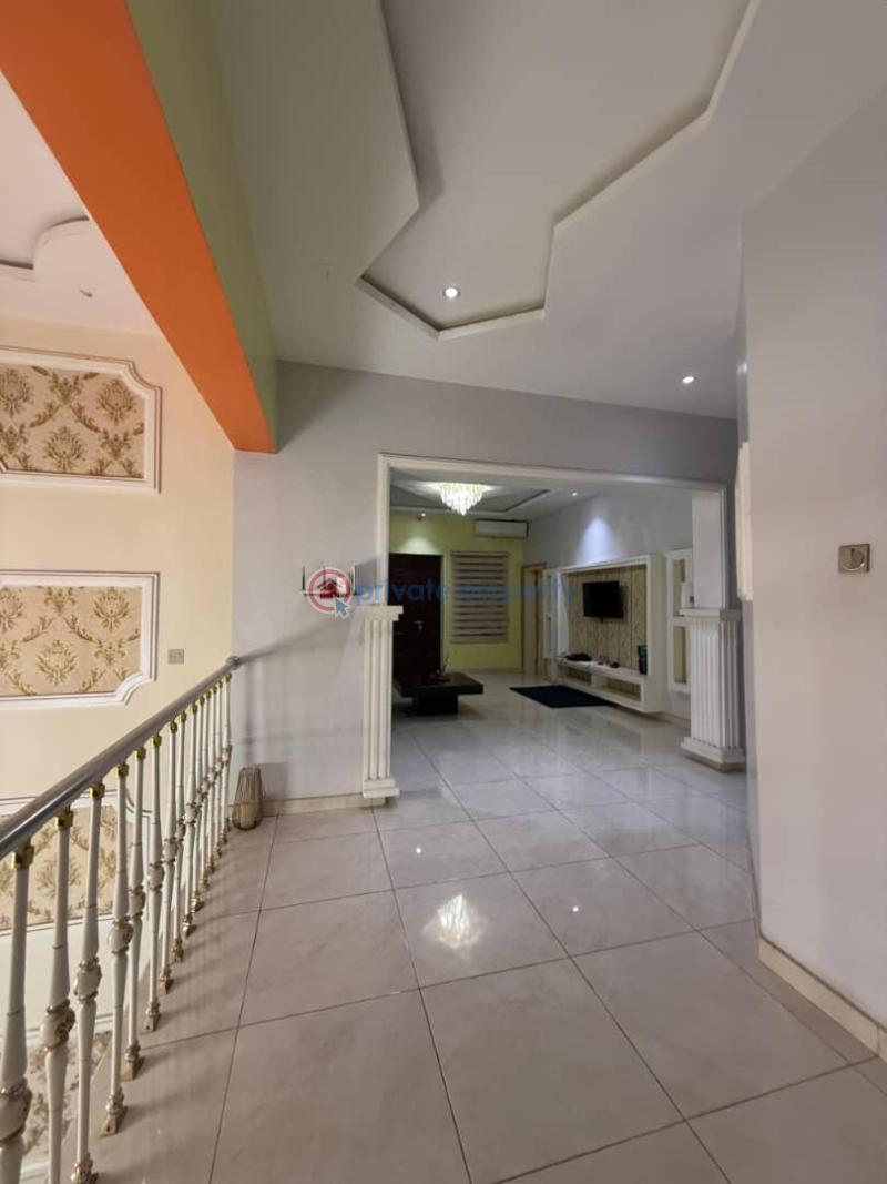 6 bedroom Detached Duplex For Sale Aerodrome Gra, Samonda Ibadan Oyo - 5