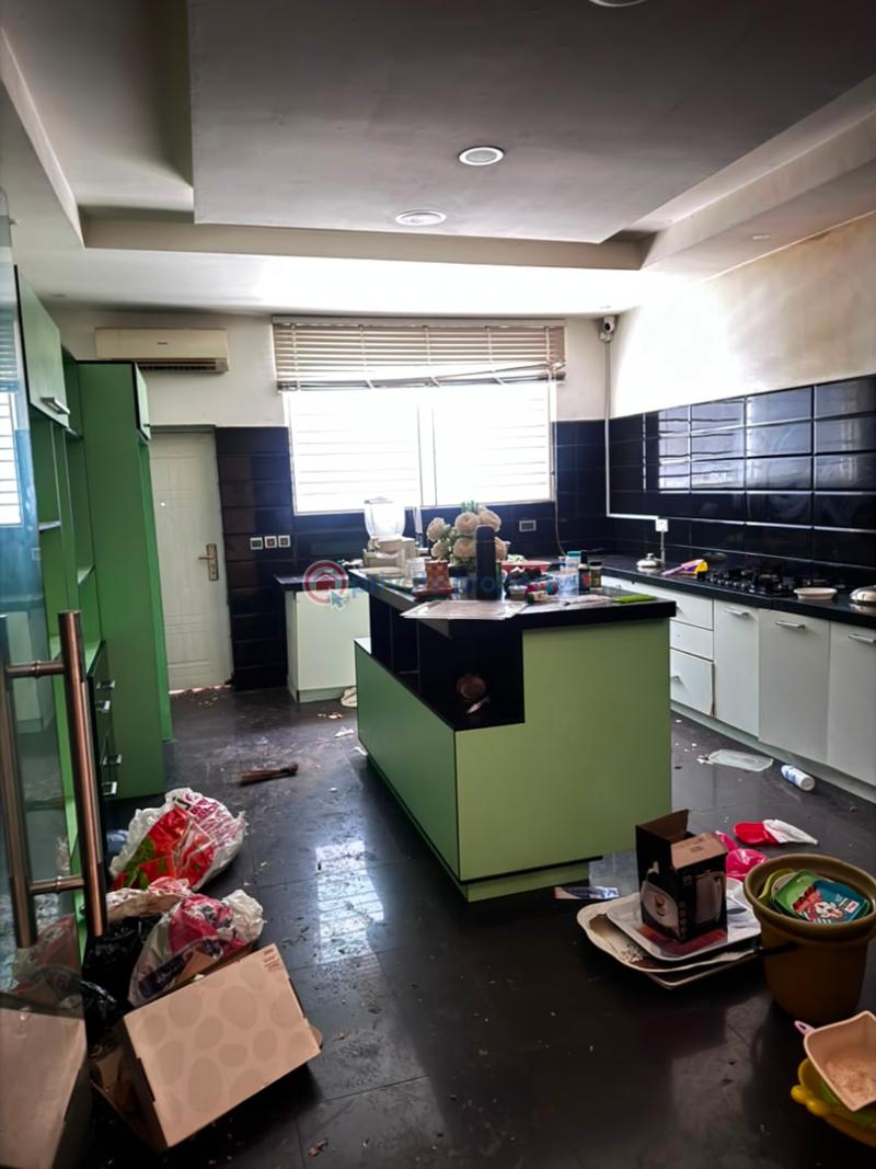 6 bedroom Flat & Apartment For Rent Banana Island Ikoyi Lagos - 7