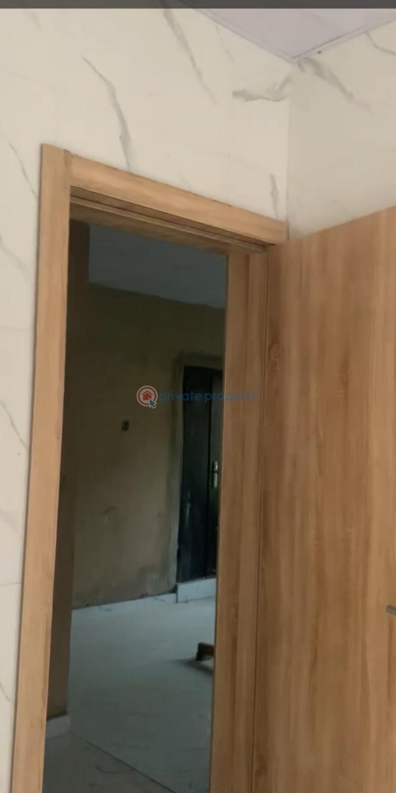 6 bedroom Detached Bungalow For Sale Mowe, Ogun State Obafemi Owode Ogun - 9