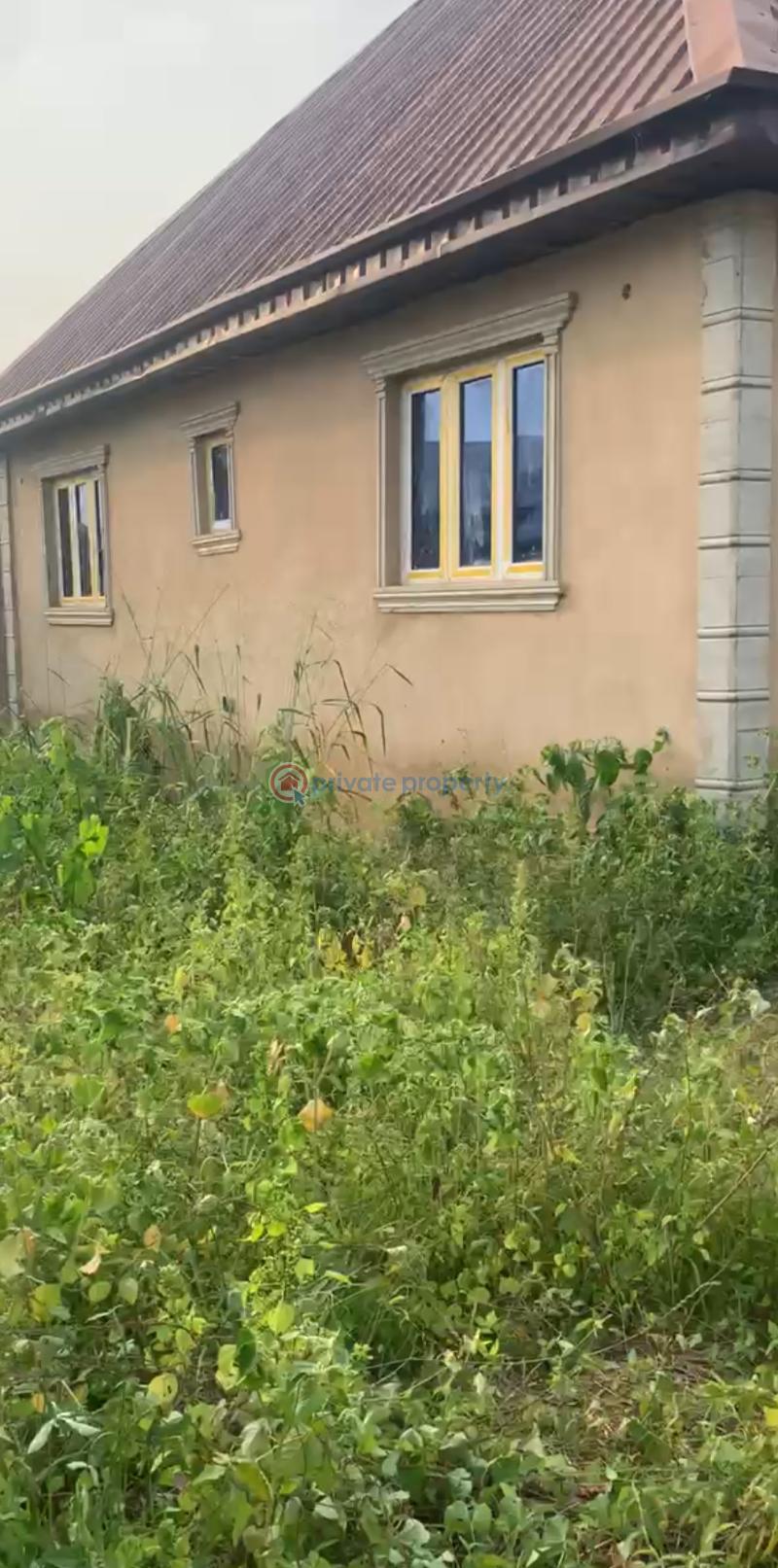 6 bedroom Detached Bungalow For Sale Mowe, Ogun State Obafemi Owode Ogun - 3