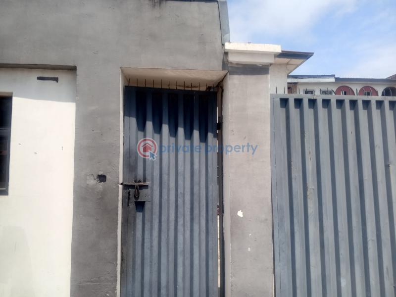 6 bedroom Townhouse For Sale Igbo Efon Lekki Lagos - 15