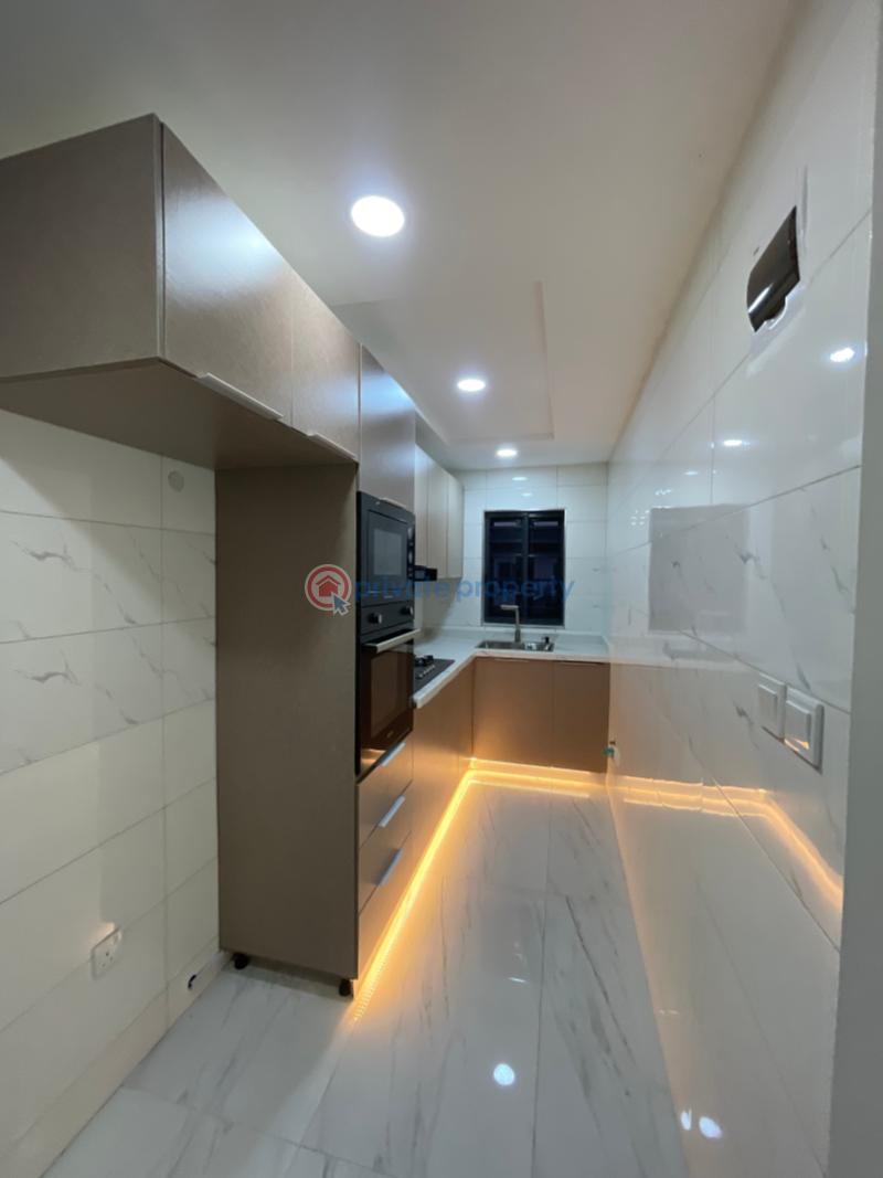 6 bedroom Office For Rent Off Ajose Adeogun Victoria Island Lagos - 12