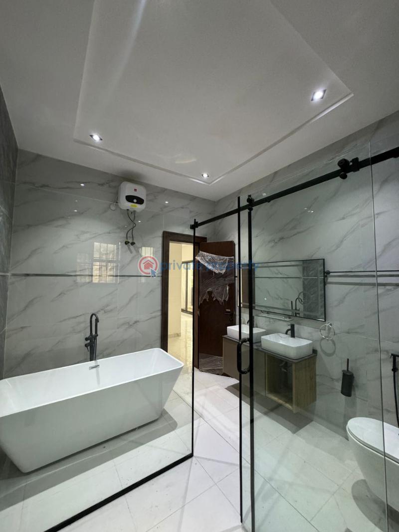 6 bedroom Detached Duplex For Sale Guzape Abuja Phase 1  - 5