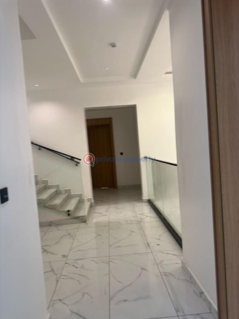 6 bedroom Detached Duplex For Sale Aliyu Modibbo Guzape Abuja Phase 1  - 4