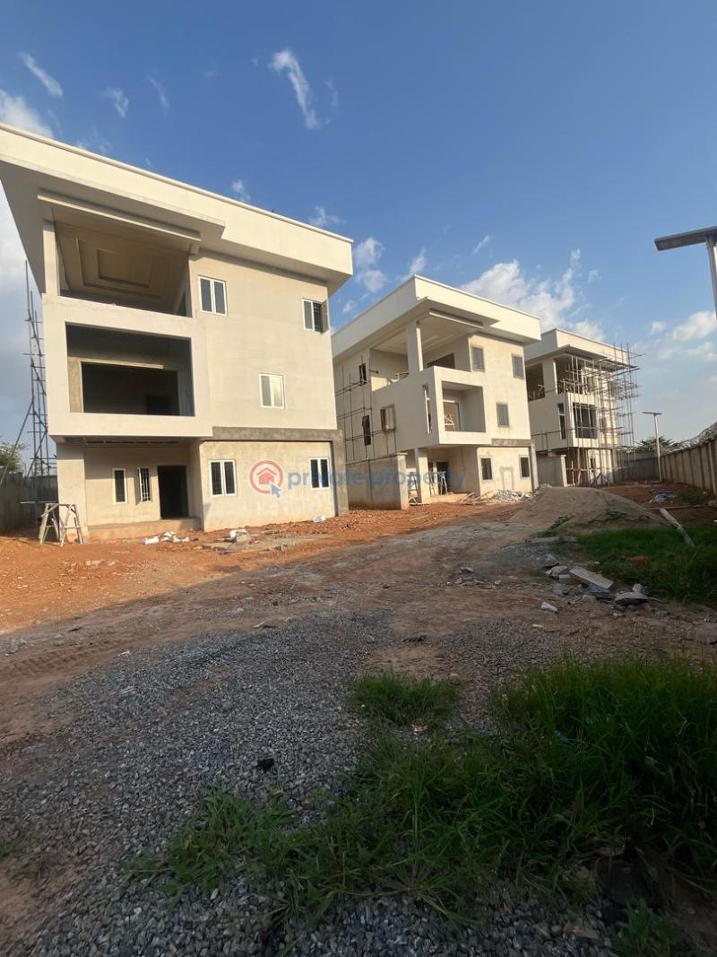 6 bedroom House For Sale Kaura Abuja Phase 2  - 0