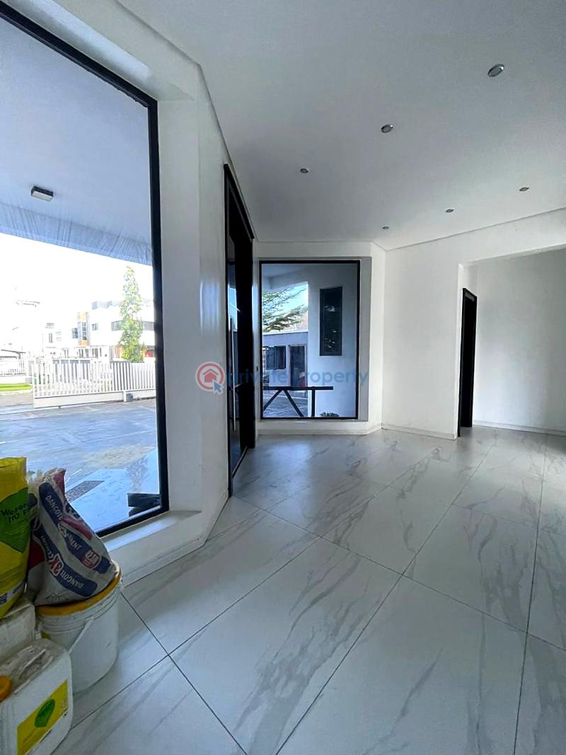 6 bedroom House For Rent Lekki Lagos - 4