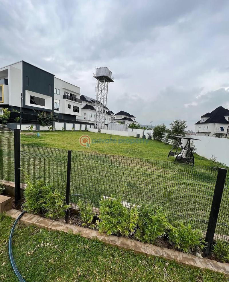 6 bedroom House For Sale Guzape Abuja Phase 1  - 15