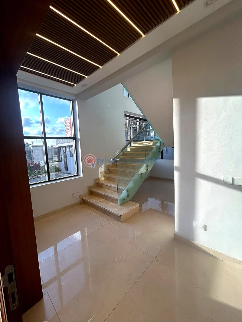 6 bedroom Detached Duplex For Sale Ikoyi Lagos - 1