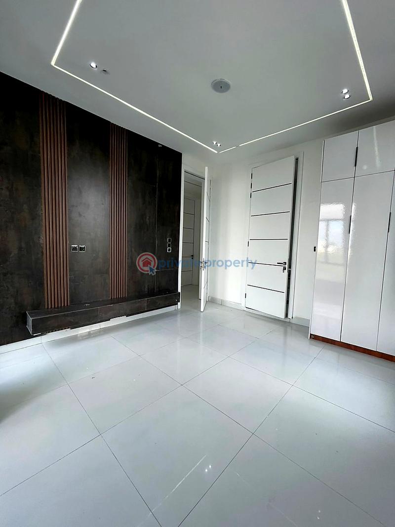 6 bedroom House For Sale Lekki Lagos - 4