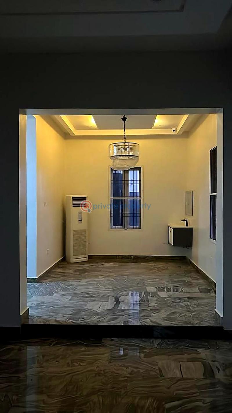 6 bedroom House For Rent Victoria Island Lagos - 3