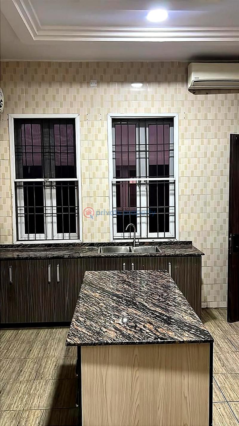 6 bedroom House For Rent Victoria Island Lagos - 2