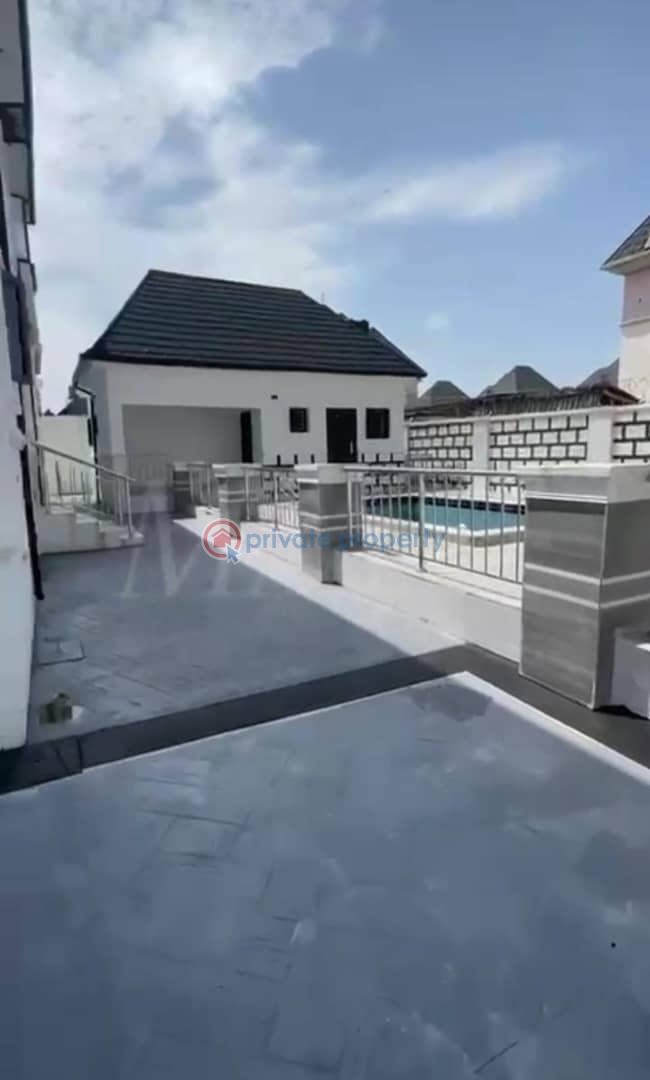 6 bedroom Detached Duplex For Sale Close To Gwarimpa Karsana Abuja Phase 3  - 3