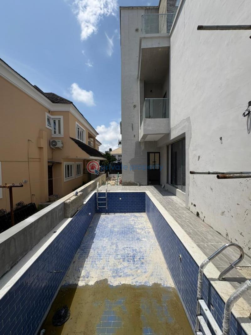 6 bedroom Detached Duplex For Sale Osapa Lekki Lagos - 15