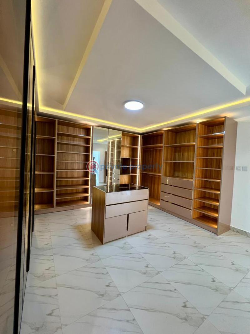 6 bedroom Detached Duplex For Sale Victoria Garden City Lekki Lagos - 3