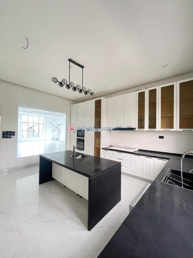 6 bedroom Detached Duplex For Sale Lekki Lagos - 3