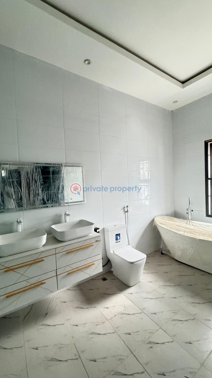 6 bedroom Detached Duplex For Sale Guzape Abuja Phase 1  - 11