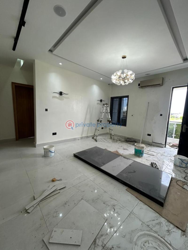 6 bedroom Detached Duplex For Sale Lekki Lagos - 2