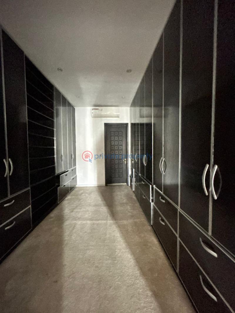 6 bedroom Detached Duplex For Rent Lekki Lagos - 2