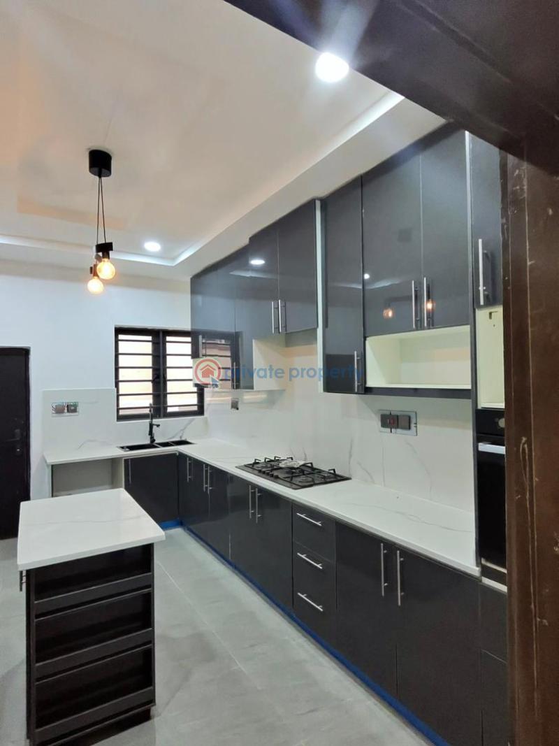 6 bedroom Detached Duplex For Sale Magodo GRA Phase 2 Kosofe/Ikosi Lagos - 9