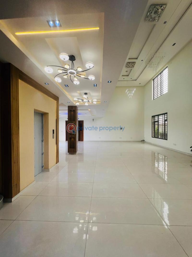 6 bedroom Detached Duplex For Sale Royal Garden Estate Ajah Ajah Lagos - 7