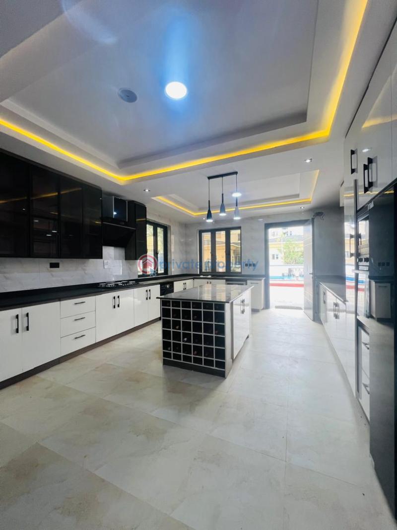 6 bedroom Detached Duplex For Sale Royal Garden Estate Ajah Ajah Lagos - 6