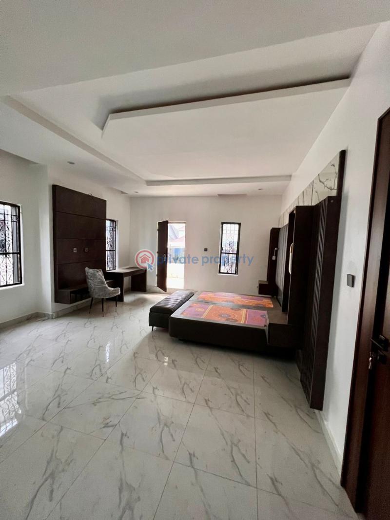 6 bedroom Detached Duplex For Sale Apo Abuja Phase 2  - 3