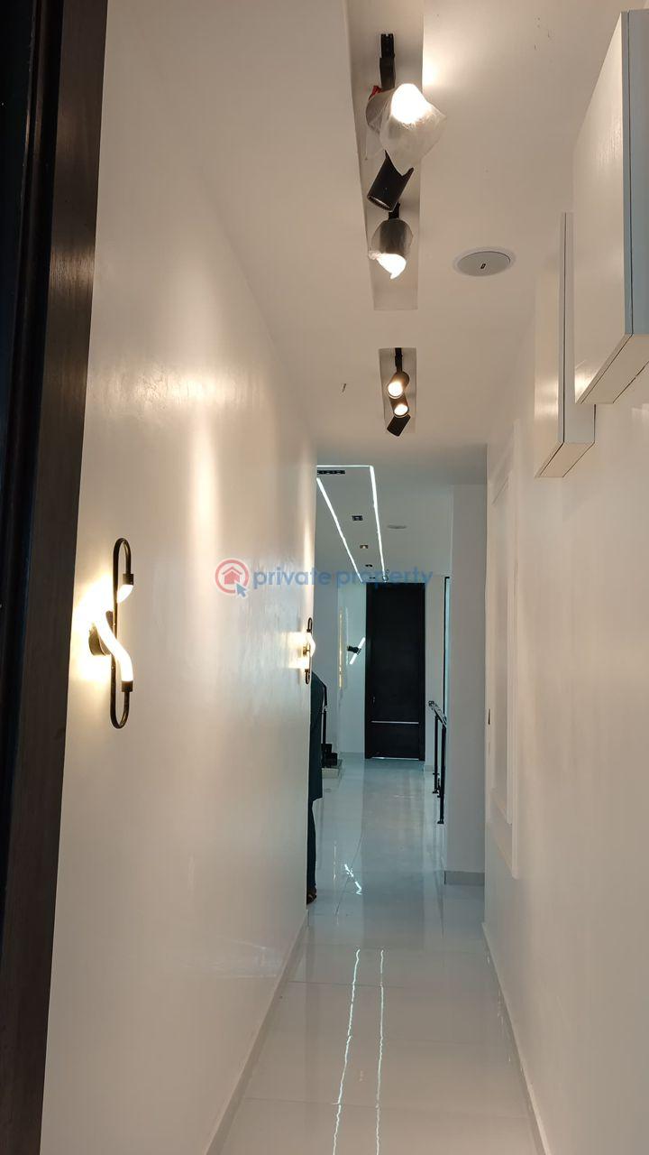 6-bedroom detached duplex - 8 6 bedroom Detached Duplex For Sale Chevron Lekki Lagos - 8